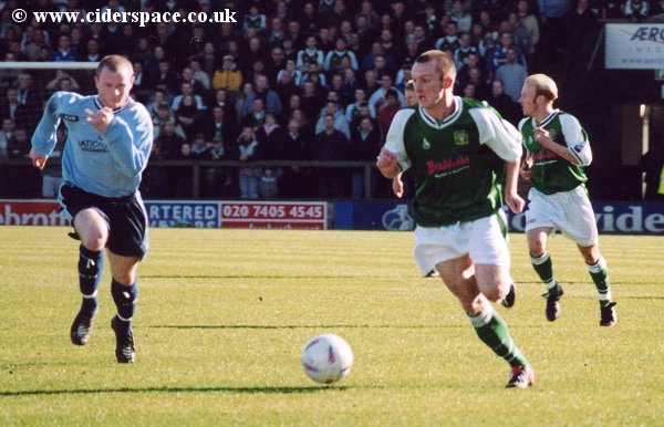 Gavin Williams makes a run through the centre of midfield