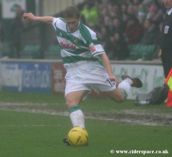 Stephen Reed tees up a cross-field pass