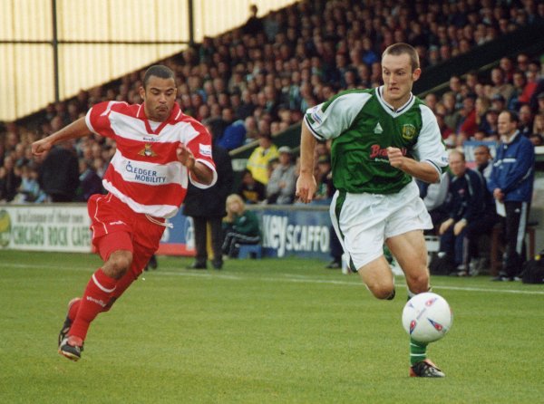 Gavin Williams on a left wing run