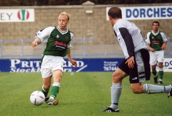 Darren Way releases the ball down field