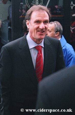 Liverpool assistant manager Phil Thompson