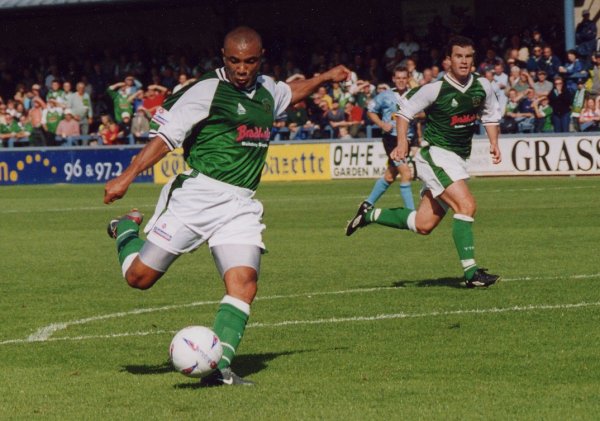 Kim Grant gets in a good first half shot