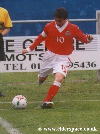 Arron Davies takes a corner