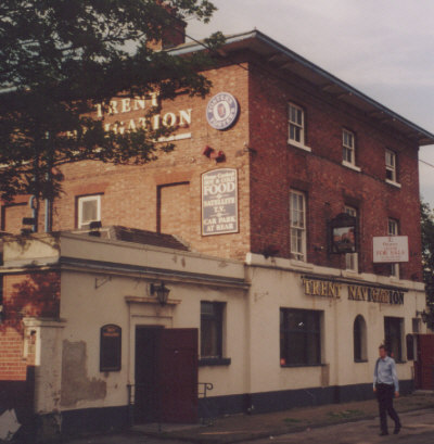 Home end pub